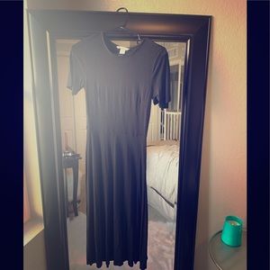 All Black, extremely comfy. Maxi dress, Size Small
